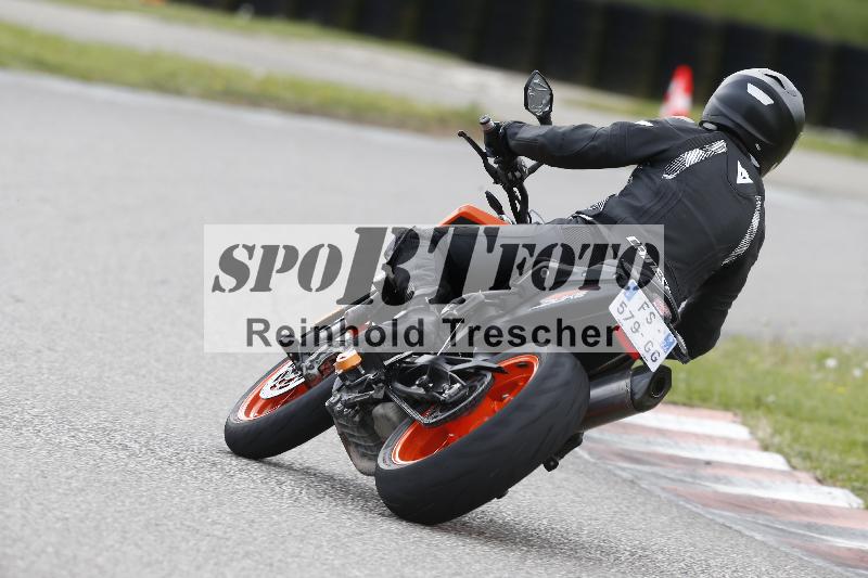 Archiv-2025/09 22.04.2025 Cornu Master School ADR/rot-rouge/1